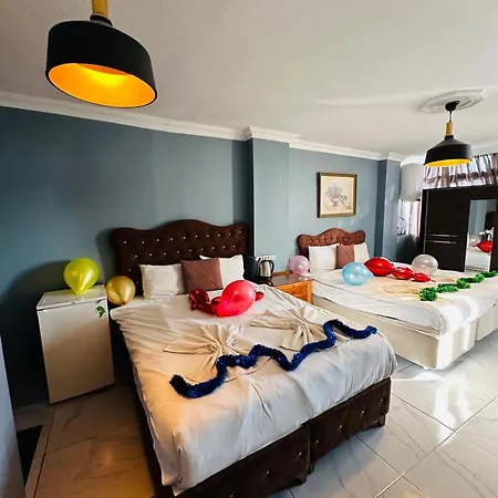 Kipa Hotel *